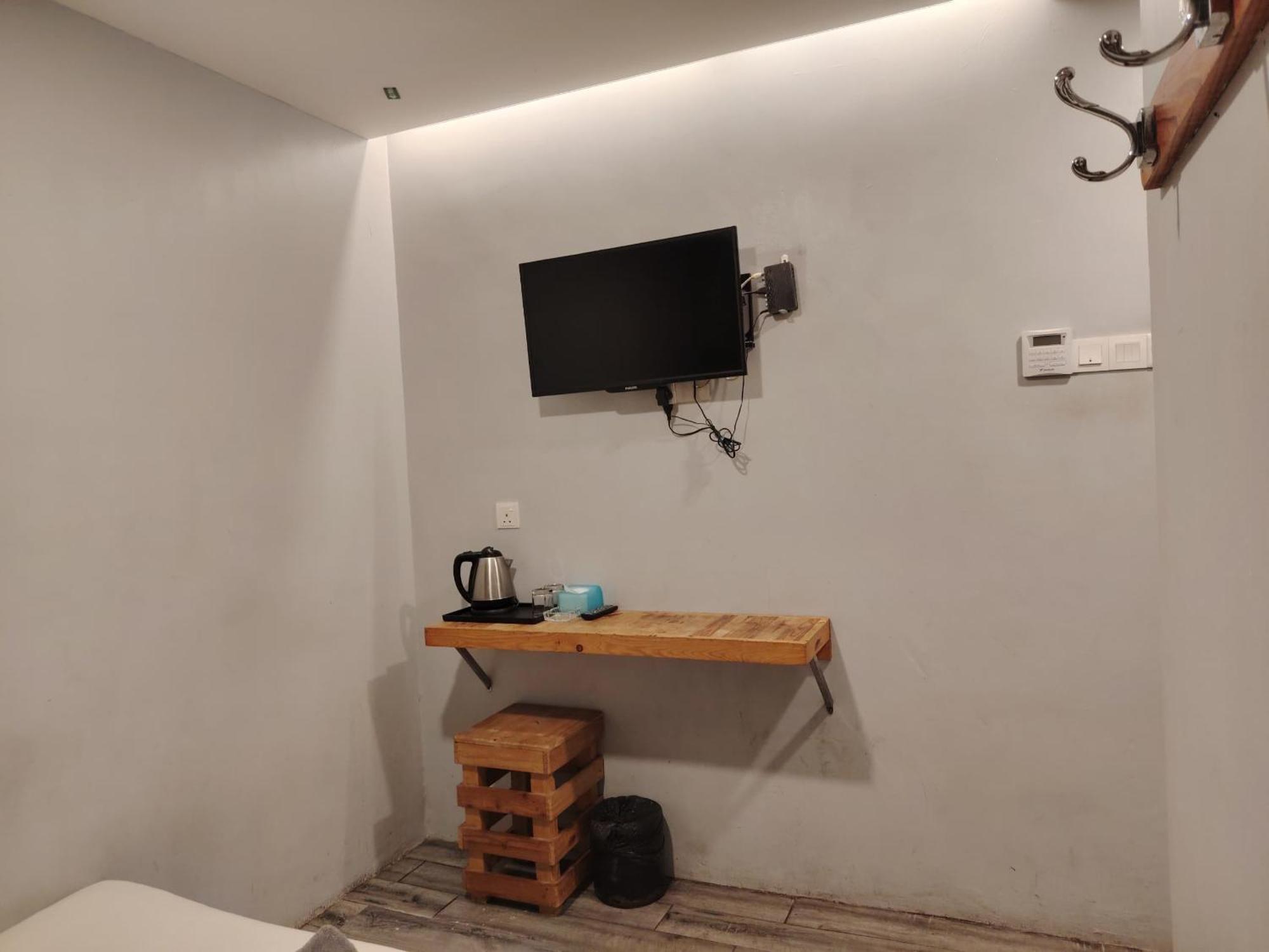 Hotel G9